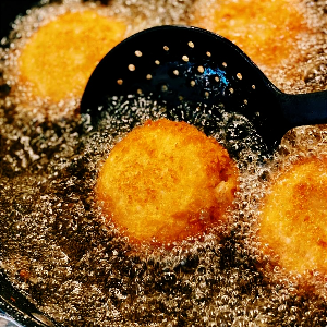 Can I reuse fried oil? Effect of fried oil